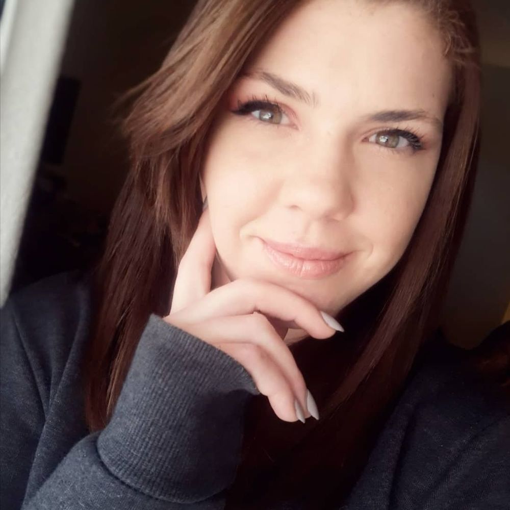 Meet your Posher, Brandie